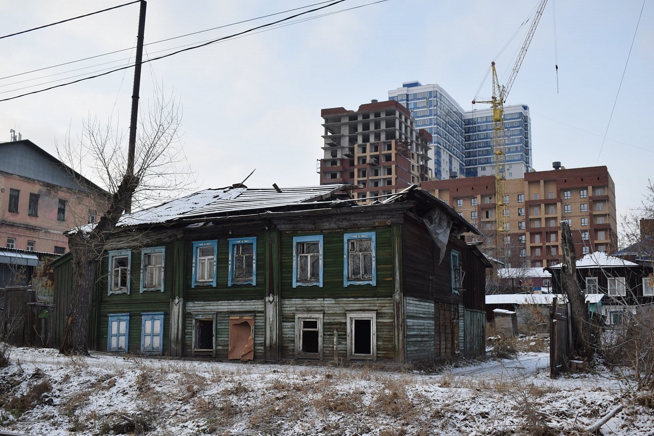 В Барнауле сносят последние многоквартирные дома 19-го века