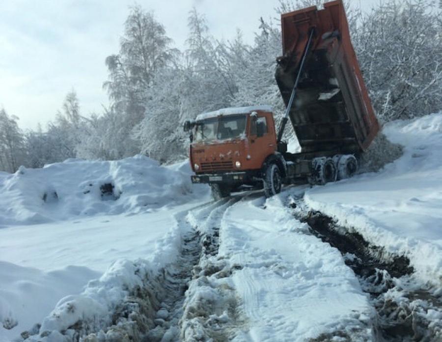 В барнаульских новостройках обнаружена еще одна свалка снега