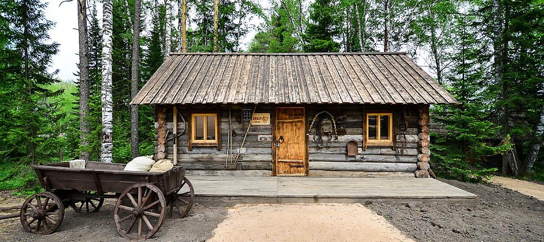 Винокурня и дом знахарки: необычную недвижимость зарегистрировали на Алтае