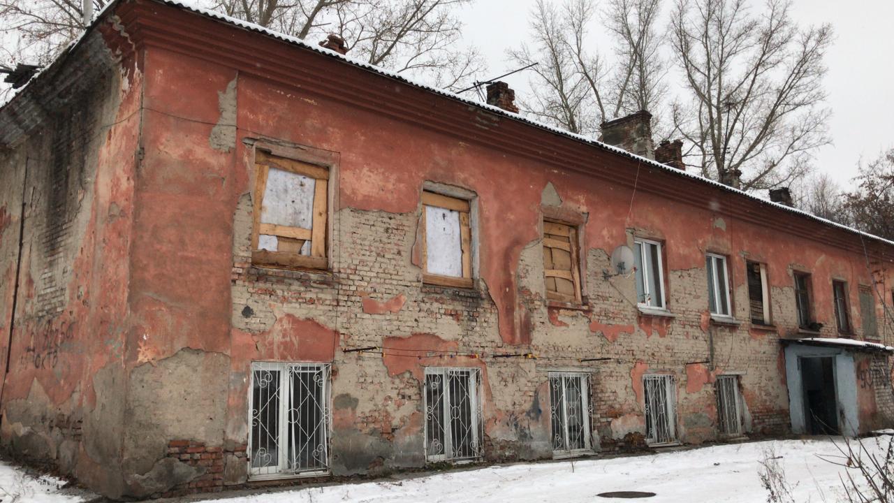 20 тыс. кв. метров аварийного жилья расселят в Барнауле